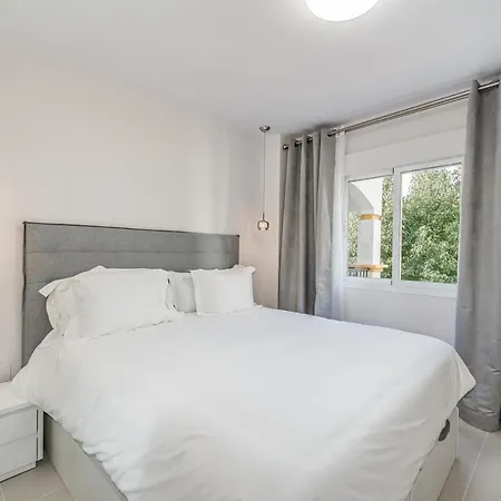 Apartment By Riva - Elegant, 2 Bedroom In Dama De Noche Puerto Banus *
