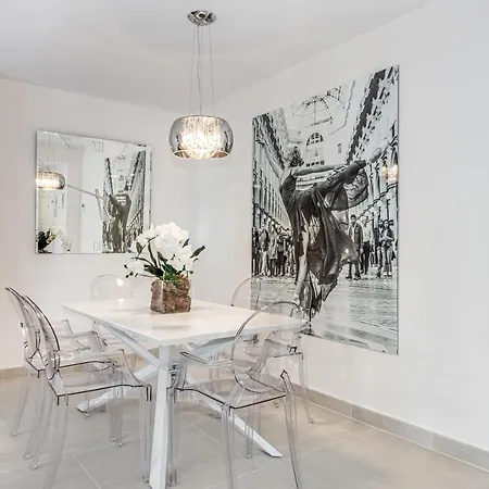 By Riva - Elegant, 2 Bedroom In Dama De Noche Puerto Banus Marbella