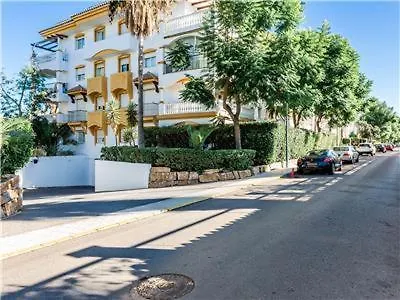 By Riva - Elegant, 2 Bedroom In Dama De Noche Puerto Banus Apartment