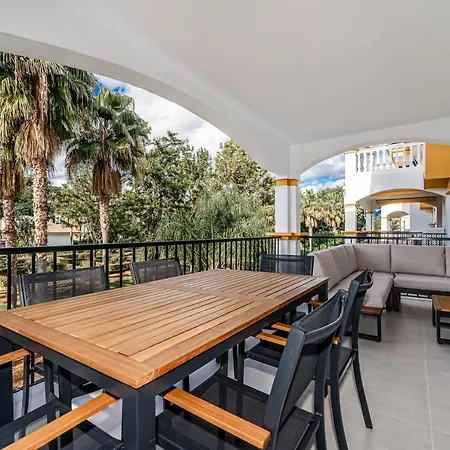 By Riva - Elegant, 2 Bedroom In Dama De Noche Puerto Banus *